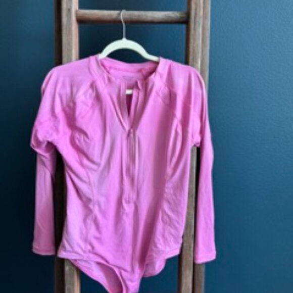 Athleta Sun Shield One Piece Rashguard - Picture 4 of 5